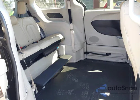 2020 Chrysler Pacifica Touring from USA, damaged, VIN 2C4RC1FG0LR128709